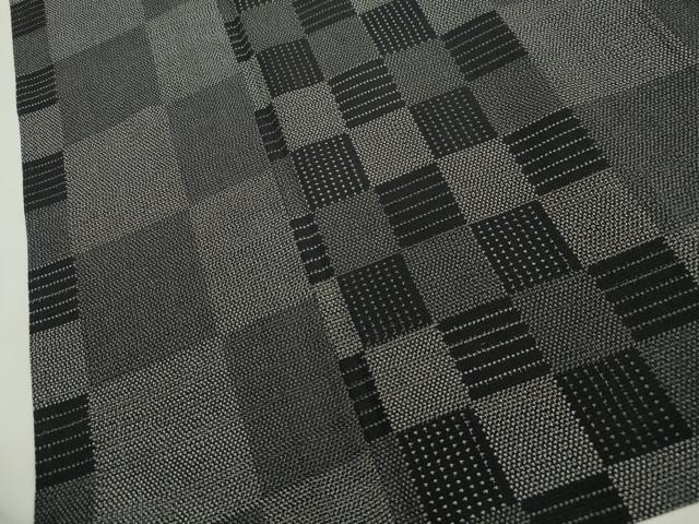 平和屋着物▽本塩沢 単衣 市松文様 黒地 正絹 逸品 CAAV3754dy