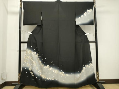 平和屋着物▽訪問着 単衣 総刺繍 枝花文 暈し染め 黒地 ますいわ屋扱い 正絹 逸品 CAAV3762dy