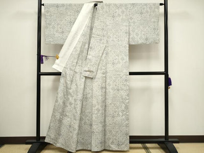平和屋着物▽上質な紬 単衣 切嵌草花文 正絹 逸品 CAAV3877dy