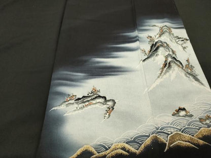 平和屋着物■豪華黒留袖 立波風景文 暈し染め 金彩 正絹 逸品 CAAV4205in