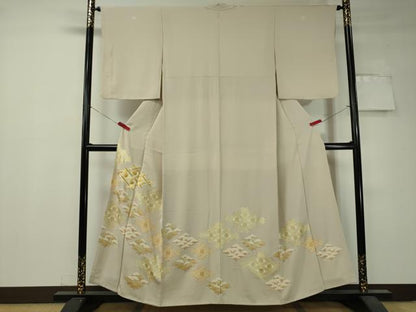 平和屋着物●豪華色留袖　駒刺繍　籬菱花松文　金彩　正絹　逸品　CAAV4714vp