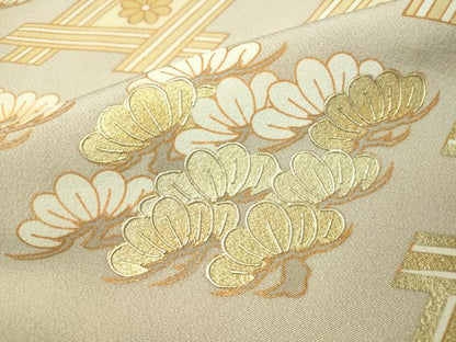 平和屋着物●豪華色留袖　駒刺繍　籬菱花松文　金彩　正絹　逸品　CAAV4714vp