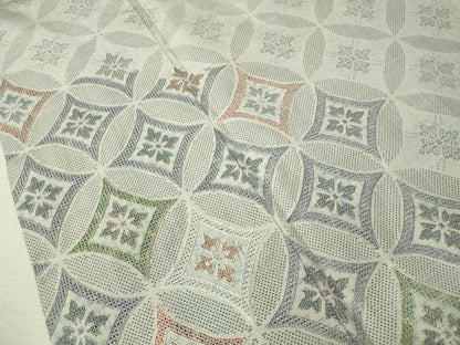 平和屋着物●都喜ヱ門 本場大島紬 訪問着 中国三大刺繍 スワトウ刺繍 白大島 9マルキ 七宝花文 藤絹織物謹製 正絹 逸品 CAAV4759vp