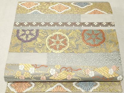 平和屋着物●六通柄袋帯 唐織 横段花唐草文 金糸 正絹 逸品 CAAV5262yk