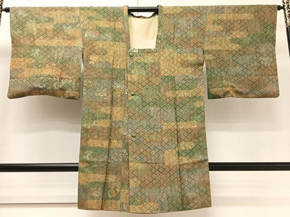 平和屋着物∞道行コート 霞花文 反端付き 伊と幸 ロング丈 正絹 逸品 CAAV5605id
