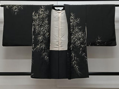 平和屋着物＃羽織 寿光織 地紋起こし 笹の葉文 黒地 金糸 正絹 逸品 CAAV5706id