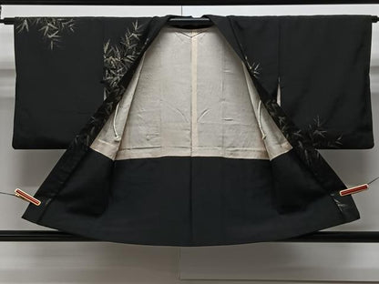 平和屋着物＃羽織 寿光織 地紋起こし 笹の葉文 黒地 金糸 正絹 逸品 CAAV5706id