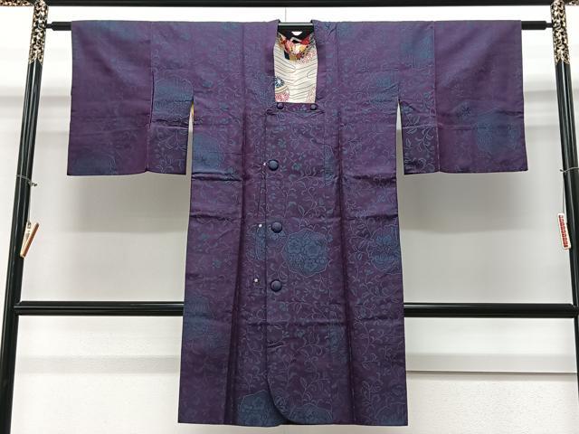 平和屋着物∞道行コート 雪輪花唐草文 ロング丈 正絹 逸品 CAAV5734id