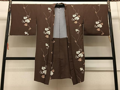 平和屋着物＃長羽織　蔦の葉文　正絹　逸品　CAAV5744id