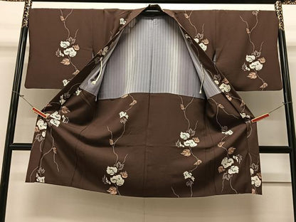 平和屋着物＃長羽織　蔦の葉文　正絹　逸品　CAAV5744id