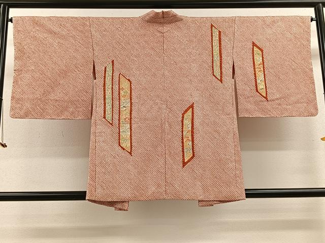 平和屋着物＃中国三大刺繍　スワトウ刺繍　汕頭刺繍　相良刺繍　羽織　絞り　短冊花文　正絹　逸品　未使用　CAAV5747id