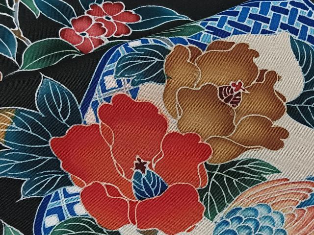 平和屋着物＃羽織　作家物　休み鳥枝花文　黒地　正絹　逸品　未使用　CAAV5748id