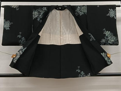 平和屋着物＃羽織　寿光織　枝花文　黒地　銀糸　正絹　逸品　CAAV5764id