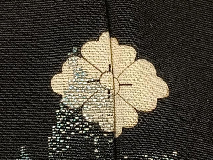 平和屋着物＃羽織　寿光織　枝花文　黒地　銀糸　正絹　逸品　CAAV5764id