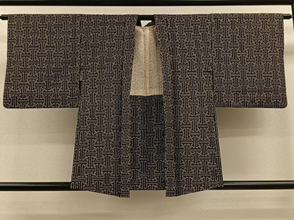 平和屋着物＃本場大島紬　龍郷絣　秋名バラ　羽織　正絹　逸品　CAAV5770id