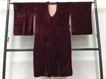平和屋着物∞道行コート　ベロア　葡萄色　ロング丈　正絹　逸品　CAAV5784id