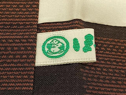 平和屋着物＃本場大島紬　道中着　市松片輪車文　ほてい屋扱い　ロング丈　正絹　逸品　未使用　CAAV5818id