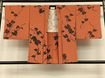平和屋着物＃羽織　蔦の葉文　暈し染め　正絹　逸品　CAAV5859id