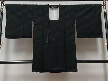 平和屋着物＃道行コート　花唐草地紋　黒地　ロング丈　正絹　逸品　未使用　CAAV5870id