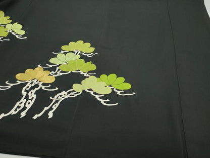 平和屋着物●極上　銀座　志ま亀　黒留袖　絞り　刺繍　絵巻松花文　金彩　たとう紙付き　正絹　逸品　CAAV6425vf