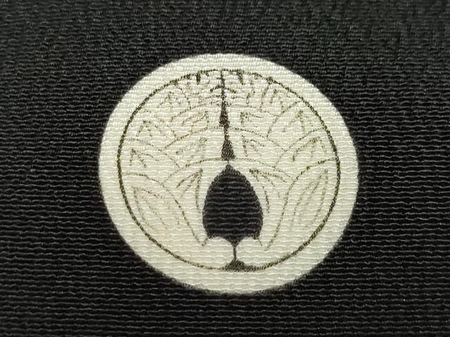 平和屋着物●極上　銀座　志ま亀　黒留袖　絞り　刺繍　絵巻松花文　金彩　たとう紙付き　正絹　逸品　CAAV6425vf