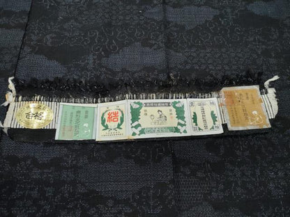 平和屋着物●本場結城紬　重要無形文化財　100亀甲　雲取り吉祥文　阪急百貨店扱い　証紙付き　正絹　逸品　未使用　CAAV6441vf