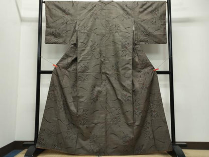 平和屋着物●本場大島紬　7マルキ　草花文　正絹　逸品　CAAV6457vf