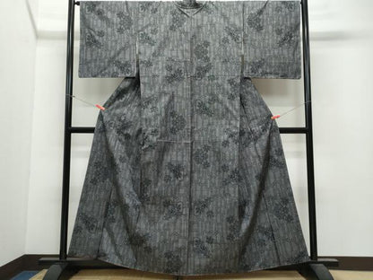 平和屋着物●本場大島紬 7マルキ 吉祥楓文 正絹 逸品 未使用 CAAV6483vf