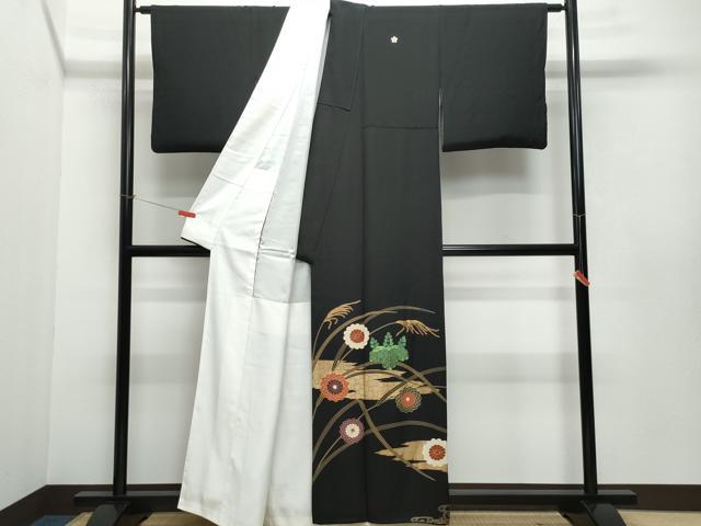 平和屋着物●豪華黒留袖　作家物　駒刺繍　流水松桐花文　金彩　正絹　逸品　CAAV6528vf