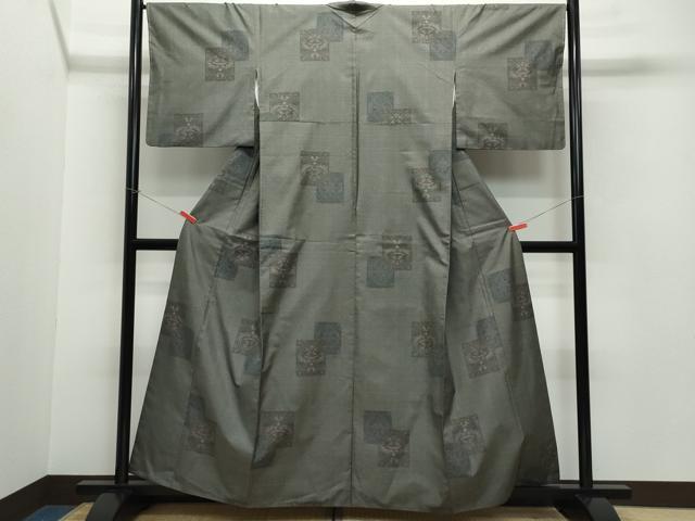 平和屋着物●本場大島紬　9マルキ　エジプト物語　前山織物謹製　証紙付き　正絹　逸品　CAAV6530vf