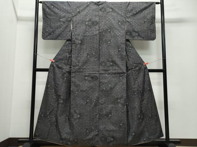 平和屋着物●本場大島紬 7マルキ 吉祥花文 正絹 逸品 CAAV6548vf