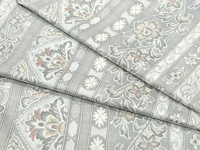 平和屋着物○本場大島紬 白大島 9マルキ 更紗花唐草文 正絹 逸品