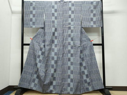 平和屋着物●上質な紬 市松吉祥文 正絹 逸品 CAAV6592vf