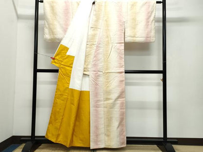 平和屋着物●上質な紬 霞文 正絹 逸品 CAAV6601vf