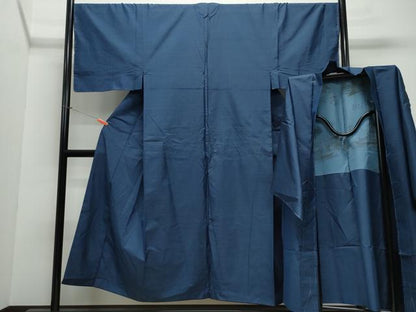平和屋着物●男性　本場大島紬　アンサンブル　幾何学文様　正絹　逸品　CAAV6641vf