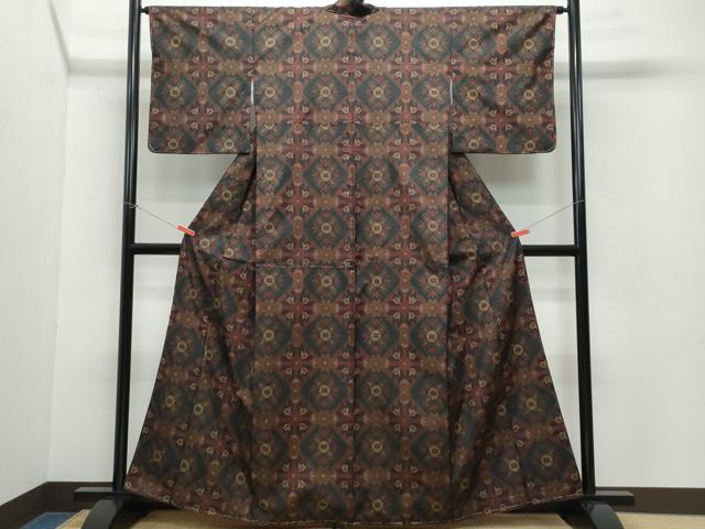 平和屋着物●本場大島紬 7マルキ 吉祥花文 正絹 逸品 CAAV6650vf