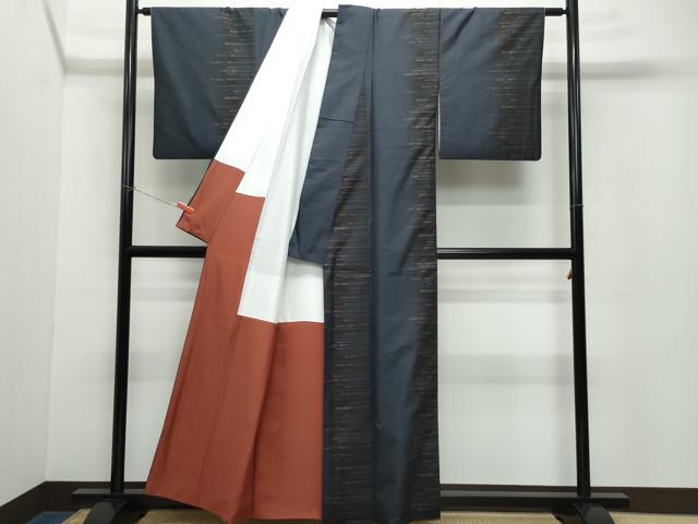 平和屋着物●本場大島紬　9マルキ　吉祥文　反端付き　正絹　逸品　CAAV6684vf