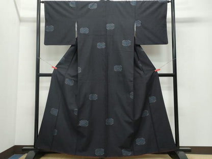 平和屋着物●結城紬 80亀甲 飛び亀甲柄 菱文 正絹 逸品 CAAV6718vf