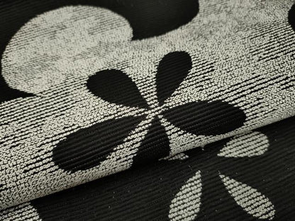 平和屋着物●六通柄袋帯　舞梅文　黒地　銀通し地　正絹　逸品　CAAV6942hy