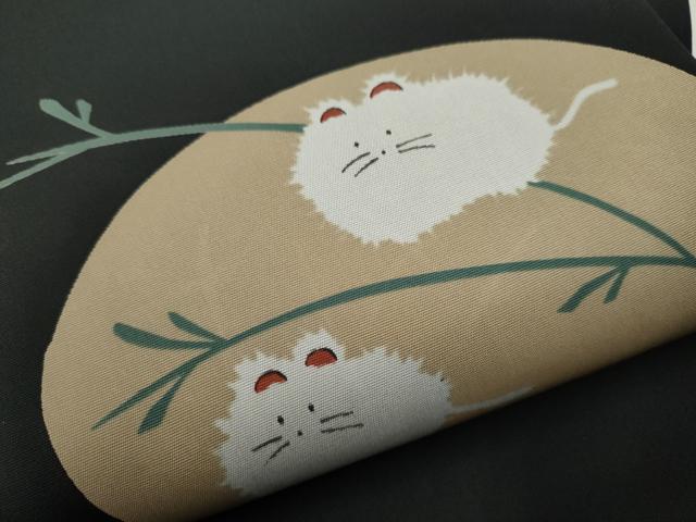 平和屋着物●塩瀬　九寸名古屋帯　猫　黒地　正絹　逸品　CAAV7141hy