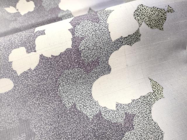平和屋着物●全通柄　九寸名古屋帯　紬地　舞葉シルエット　銀彩　正絹　逸品　CAAV7177hy