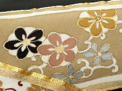 平和屋着物■豪華黒留袖　駒刺繍　芝草花唐草文　金彩　高島屋扱い　正絹　逸品　CAAV7686fb