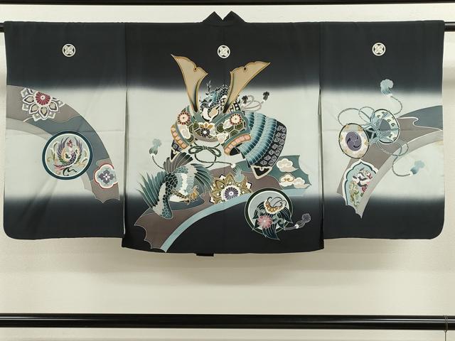 平和屋着物[]七五三　男の子　祝着・羽織・行灯袴セット　龍　兜　鷹　吉祥丸文　暈し染め　金彩　逸品　CAAV9201ze