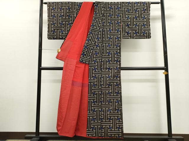 平和屋着物○本場大島紬 龍郷絣 秋名バラ 正絹 逸品 CAAV9321ze