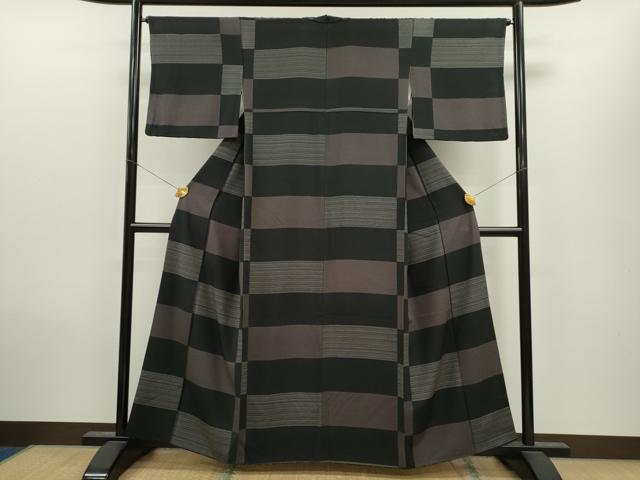 平和屋着物●上質な小紋　横段吉祥文　黒地　正絹　逸品　CAAV9341ze