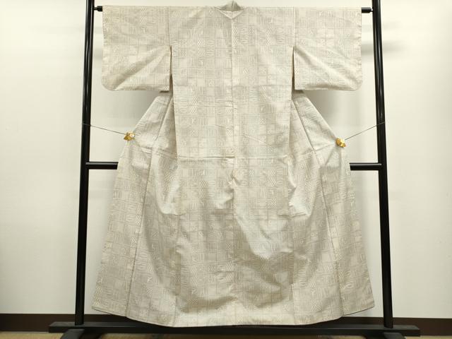 平和屋着物●本場大島紬　白大島　7マルキ　吉祥文　正絹　逸品　CAAV9370ze