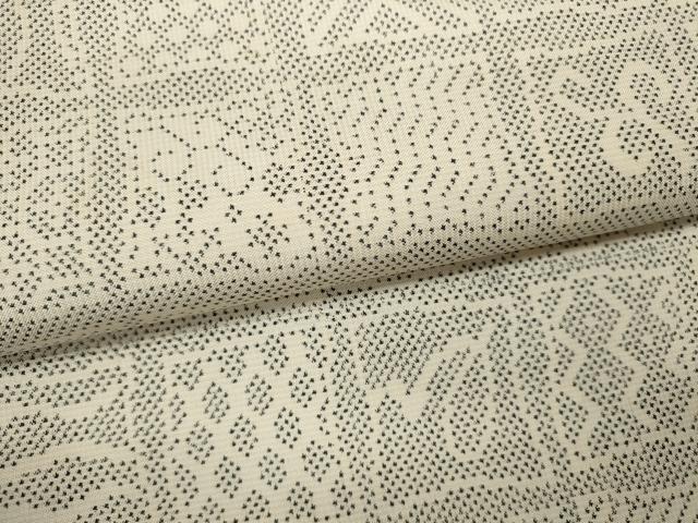 平和屋着物●本場大島紬　白大島　7マルキ　吉祥文　正絹　逸品　CAAV9370ze