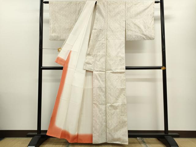 平和屋着物●本場大島紬 白大島 7マルキ 亀甲文様 正絹 逸品 CAAV9374ze