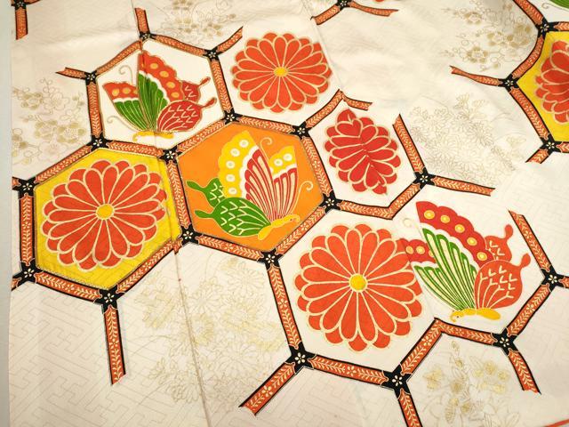 平和屋着物∵女の子 十三参り 子供 祝着・長襦袢・袋帯セット 駒刺繍 亀甲舞蝶菊文 金彩 逸品 CAAV9403ze