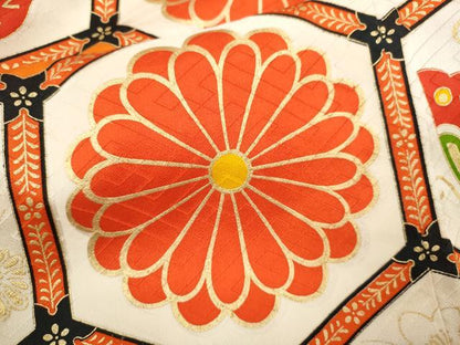 平和屋着物∵女の子 十三参り 子供 祝着・長襦袢・袋帯セット 駒刺繍 亀甲舞蝶菊文 金彩 逸品 CAAV9403ze